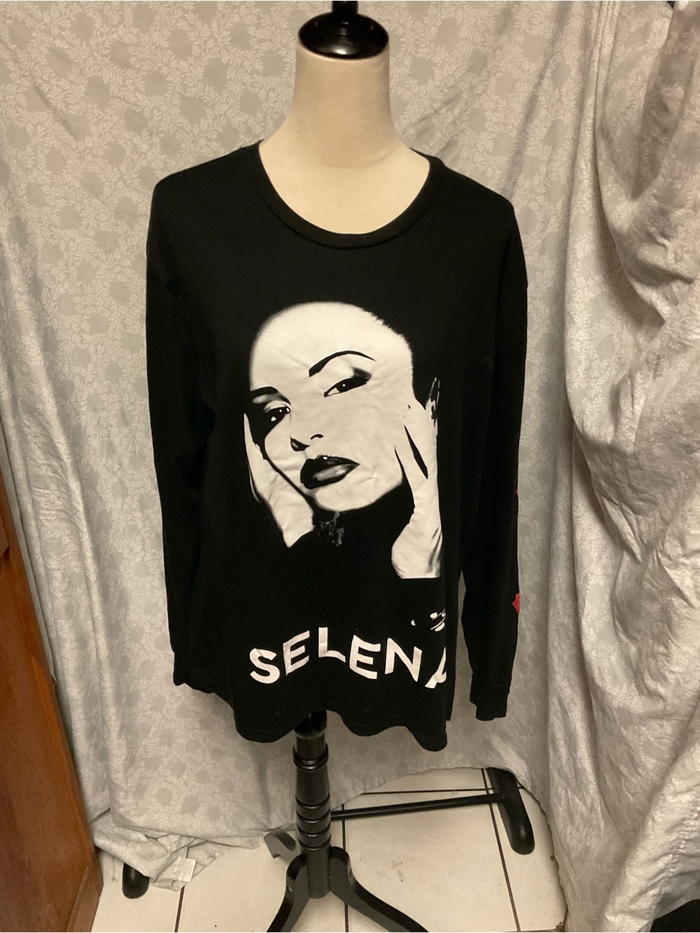Selena Long-Sleeve Tee